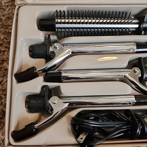 Windmere 4 Way Curls Vintage Curling Iron Set 4 in 1  display picture 1